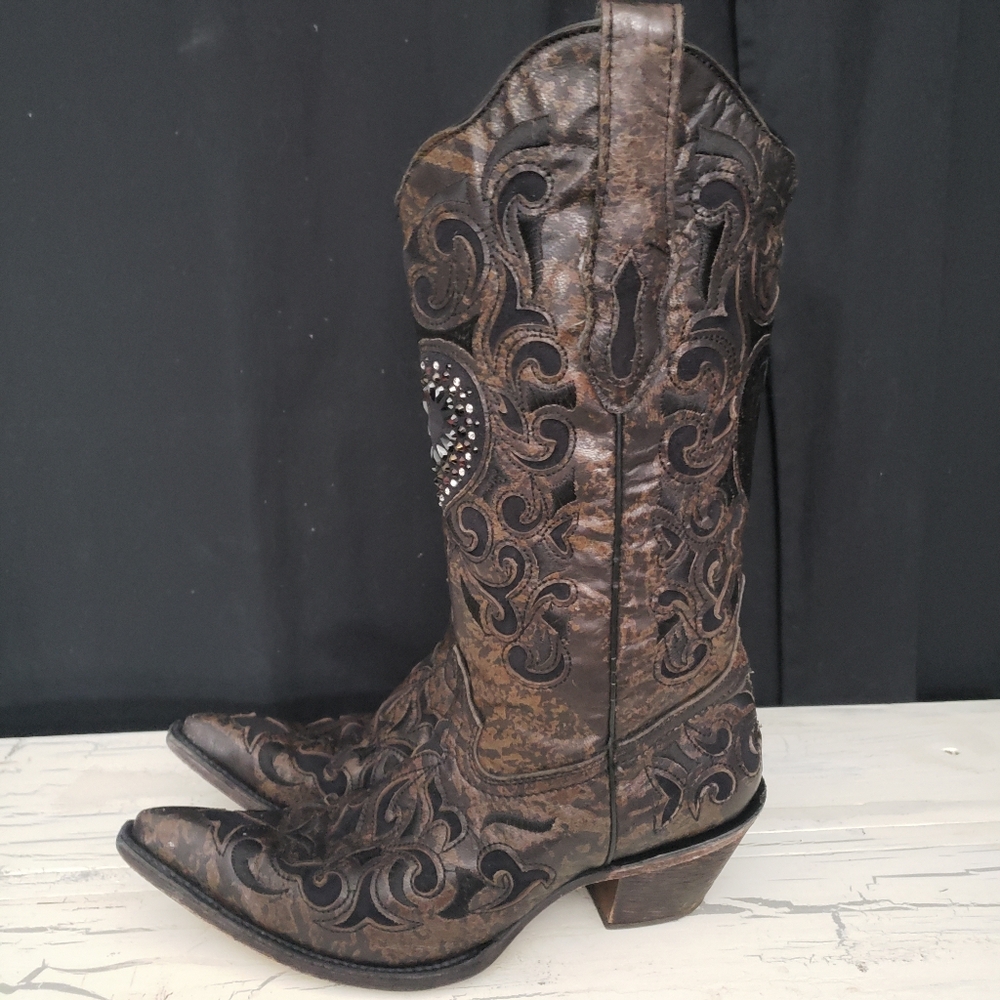 Corral Grey Goat Chrystal Heart Cowboy Boots - Women's size 8